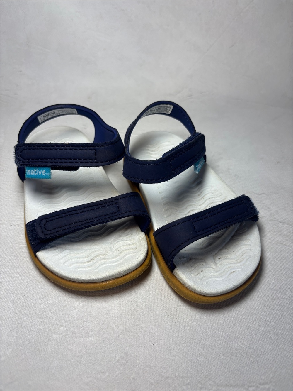Native Kids Navy and White Sandals with Tan Sole, size 6 US toddler, waterproof